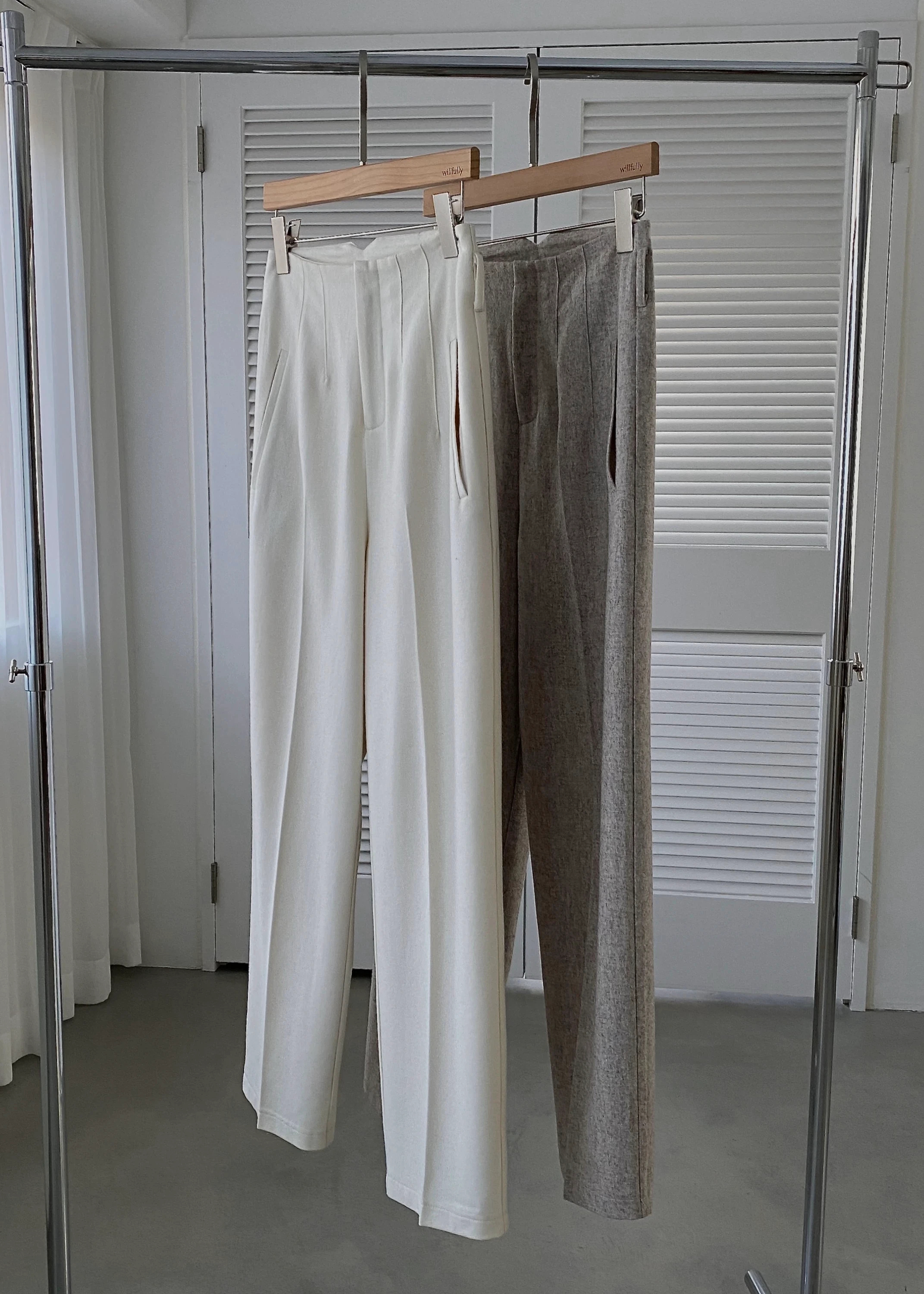 high rise tack PT / willfully（ウィルフリー）のpants通販