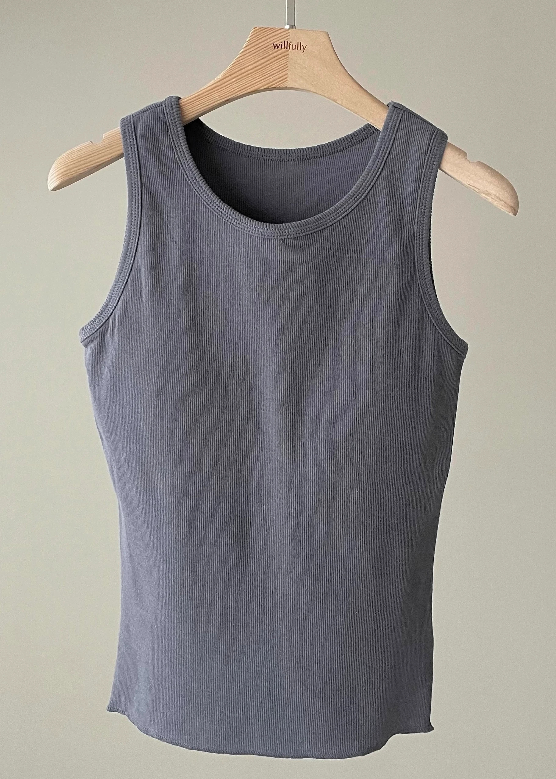 basic crew neck cup rib tank / willfully（ウィルフリー）のcut&sew ...