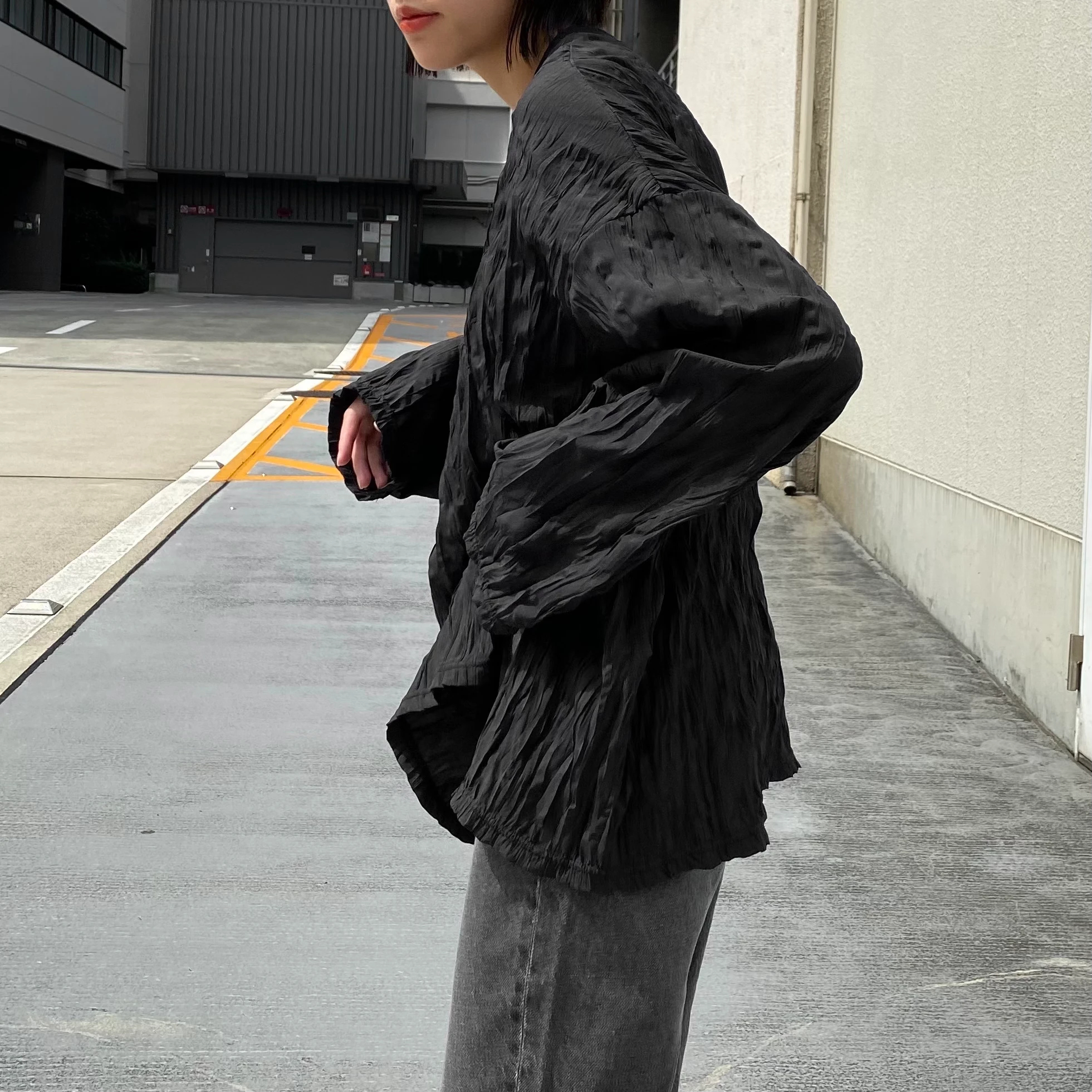 new wrinkle side cut long T blouse / willfully（ウィルフリー）の 