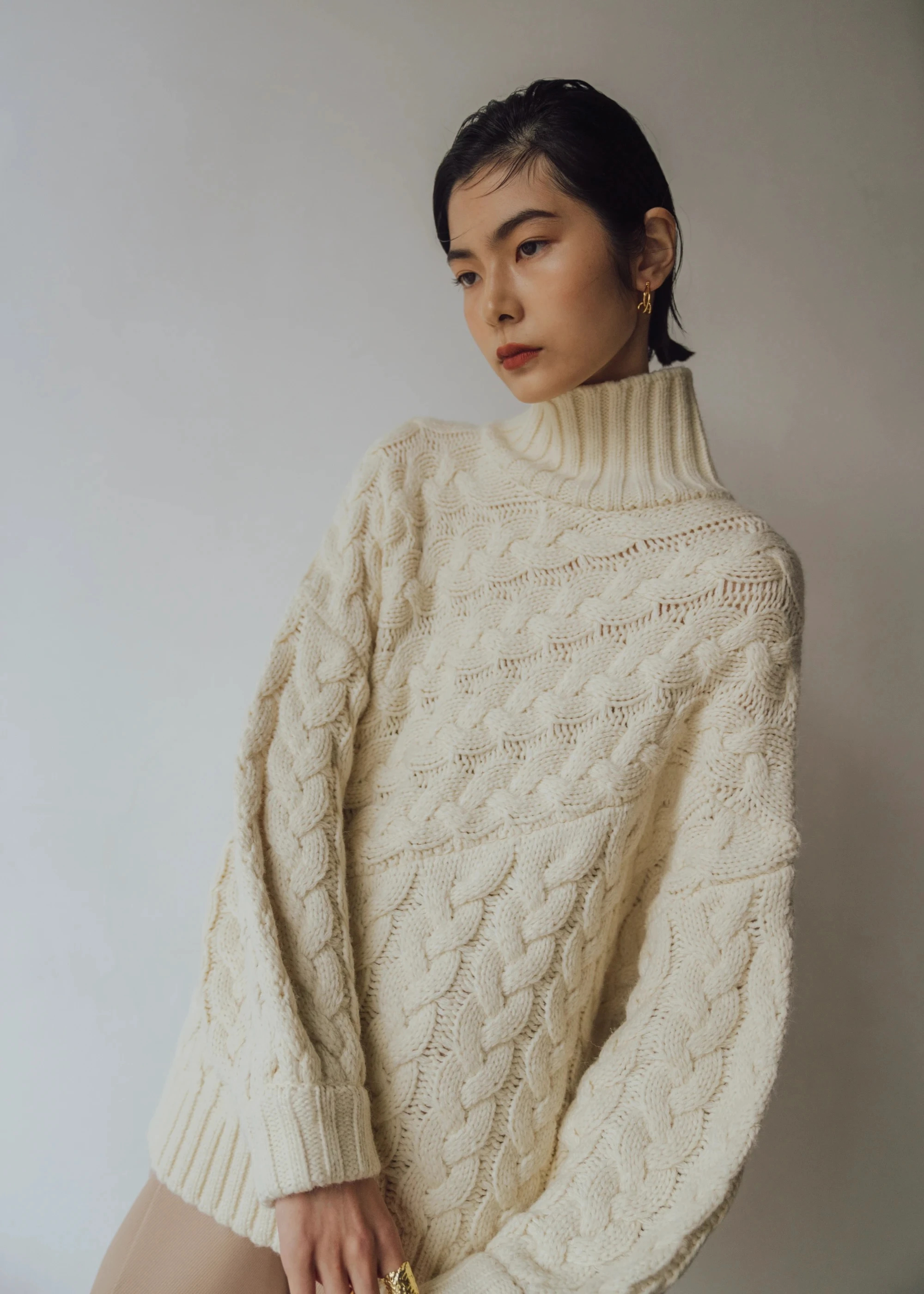 high neck loose aran knit