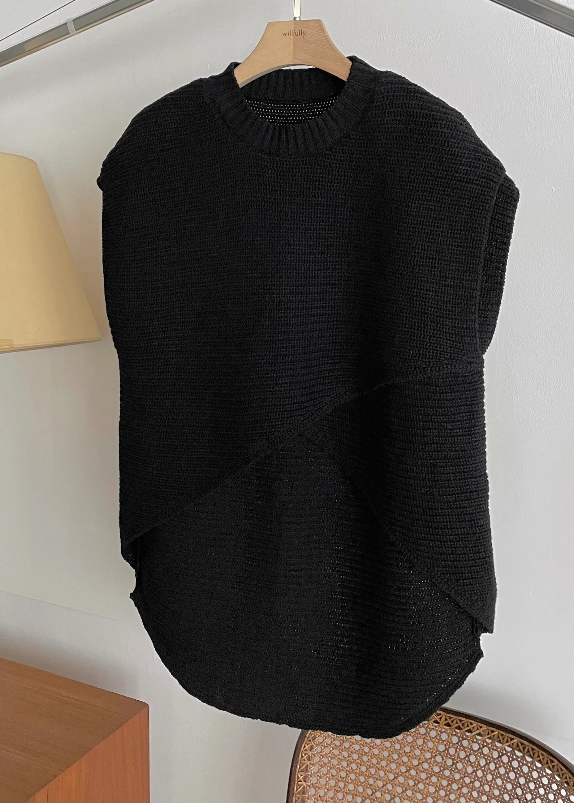 layered asymmetry knit vest