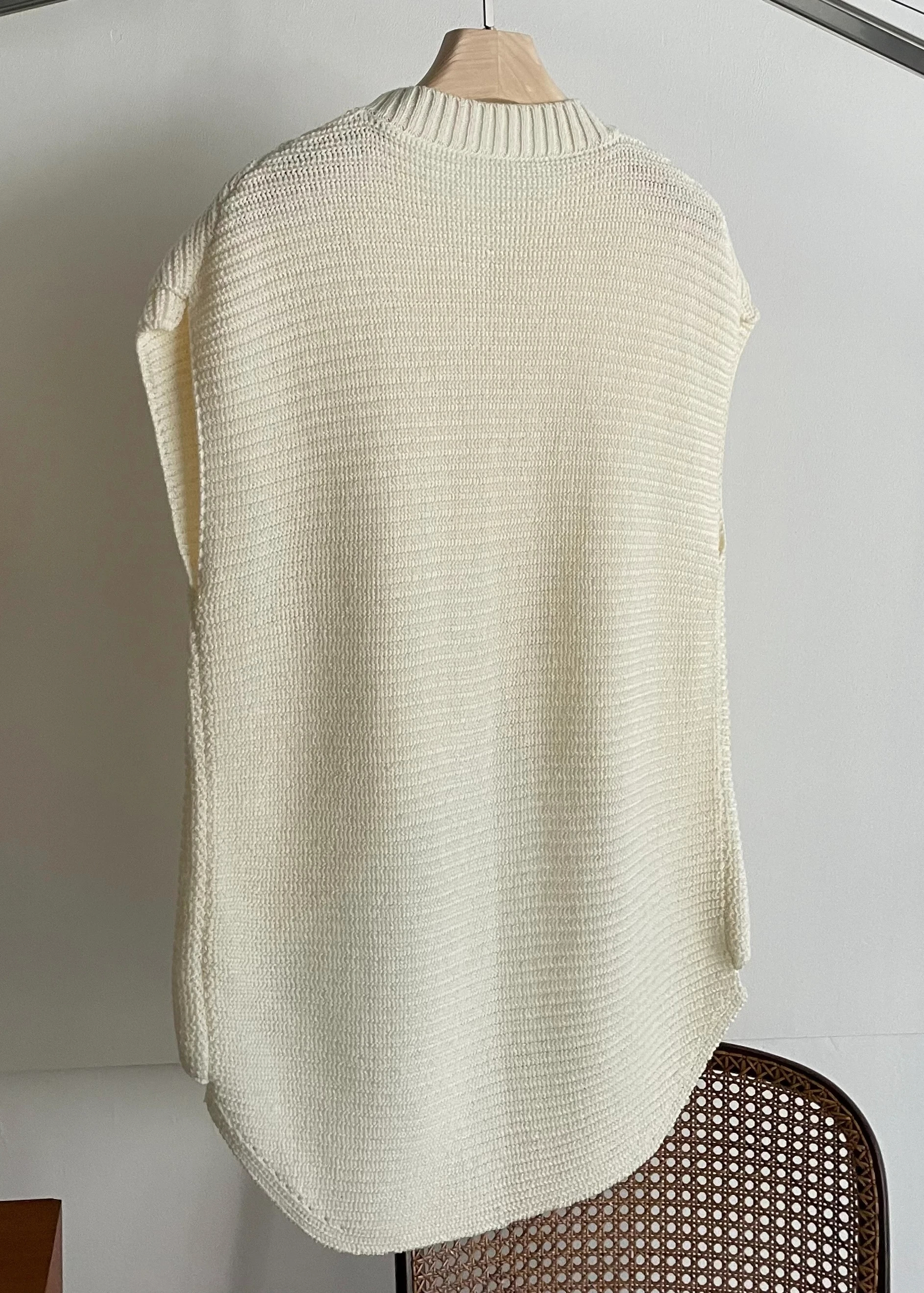 layered asymmetry knit vest