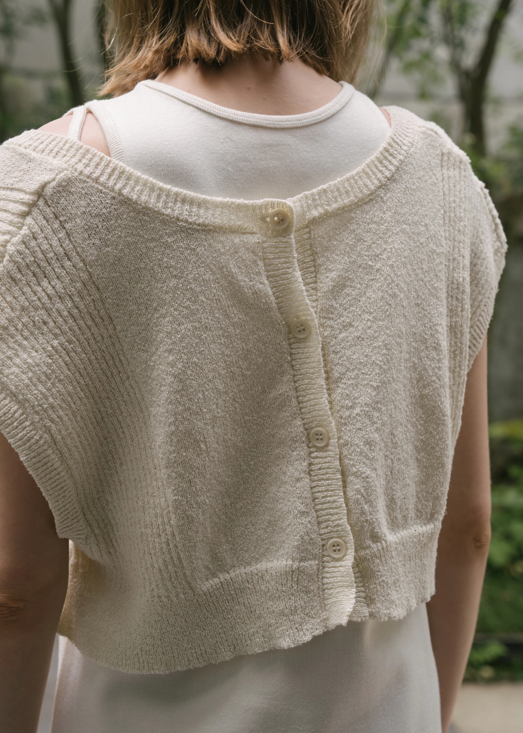 side slit 3way sheer knit vest