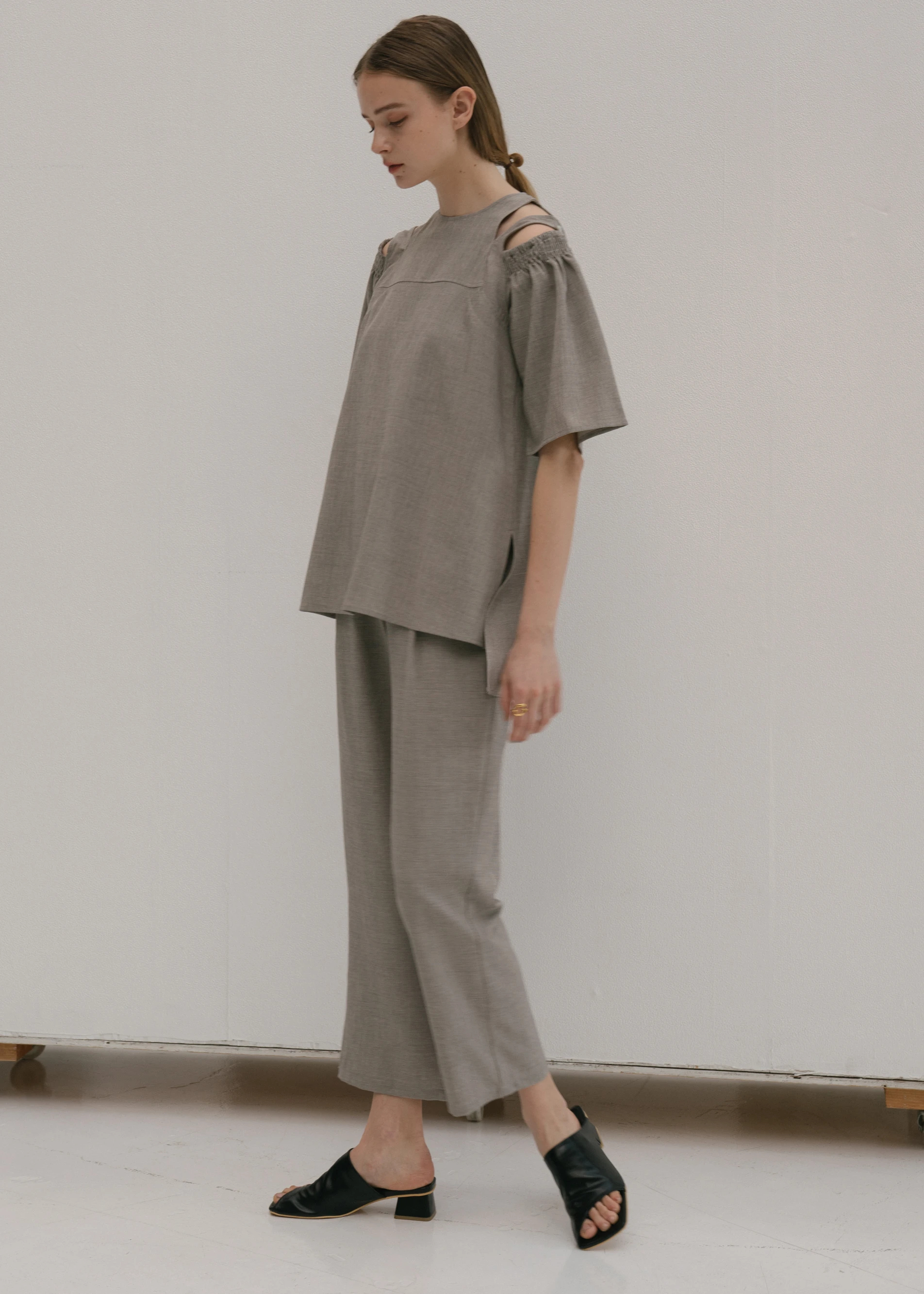 open shoulder shirring 2way sleeve BL set up / willfully（ウィル ...
