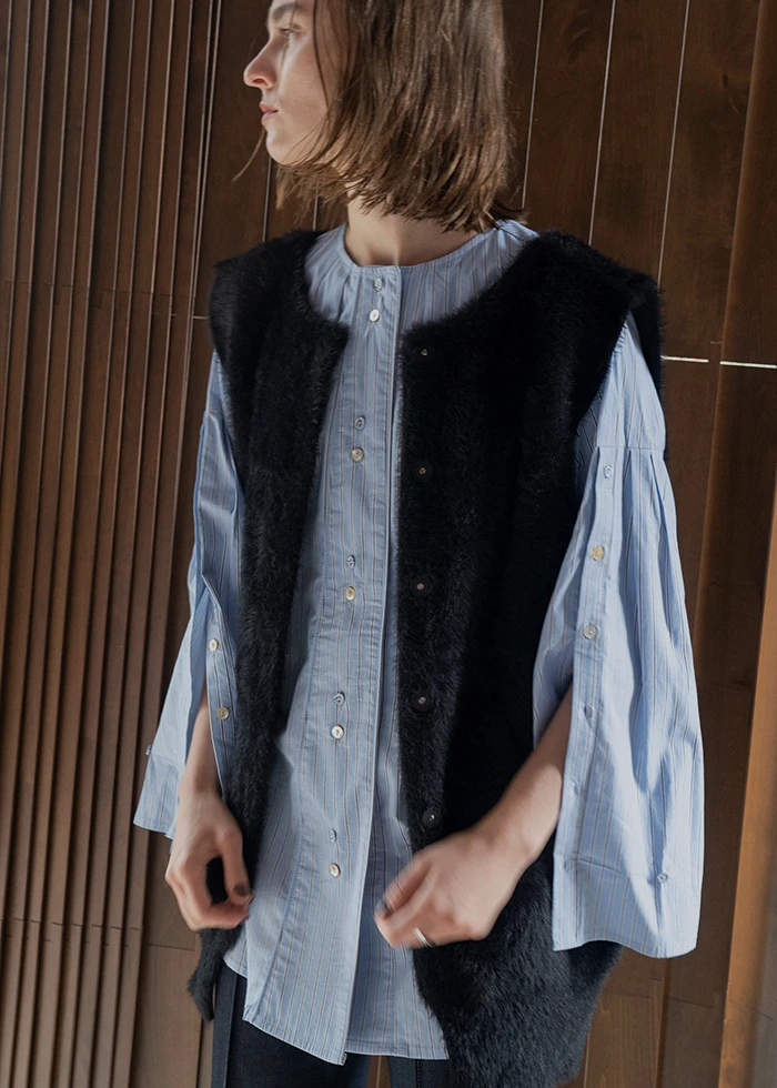 SALE／10%OFF willfully double face shaggy knit vest 白