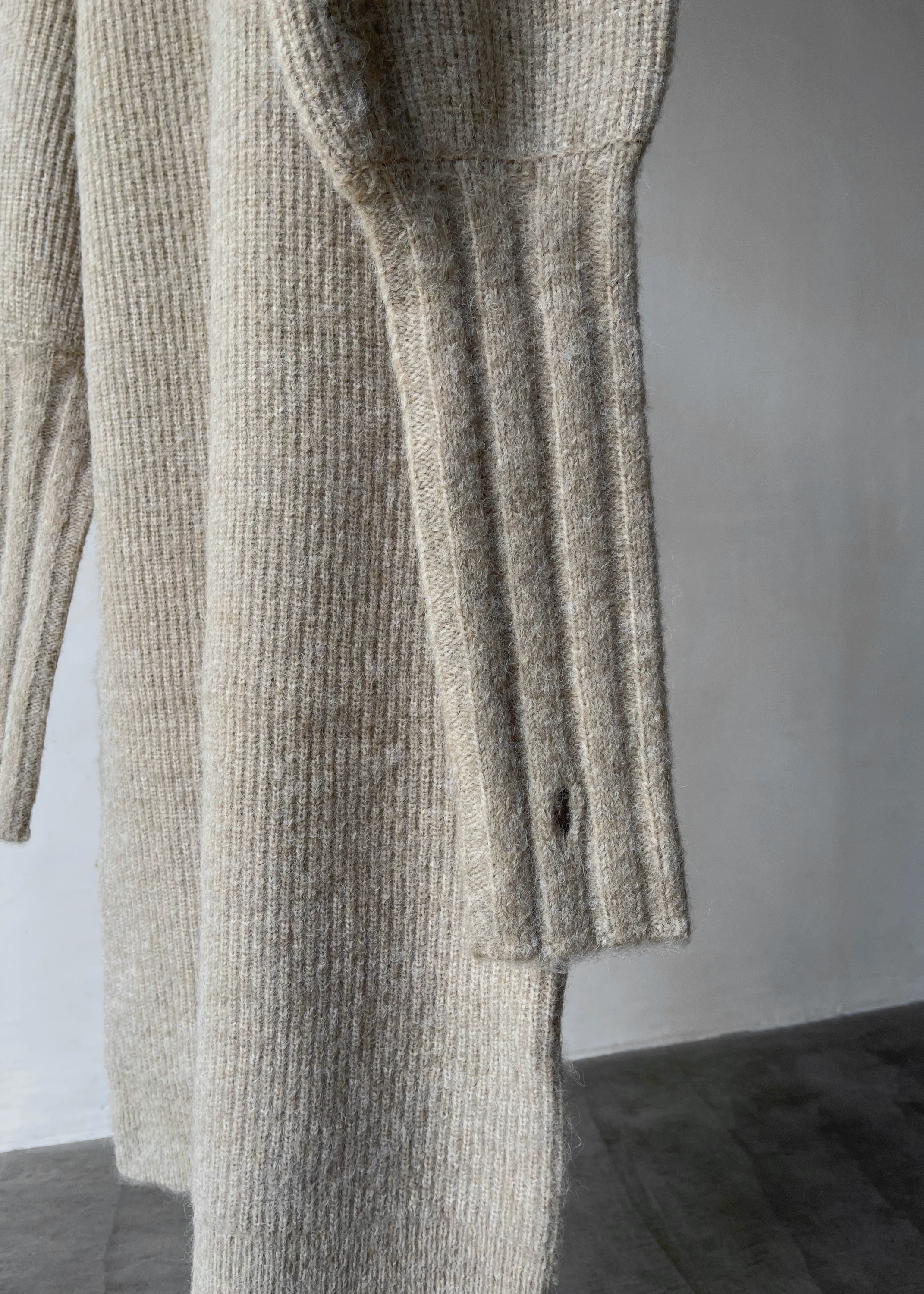 willfully new finger hole long knit OP | neumi.it