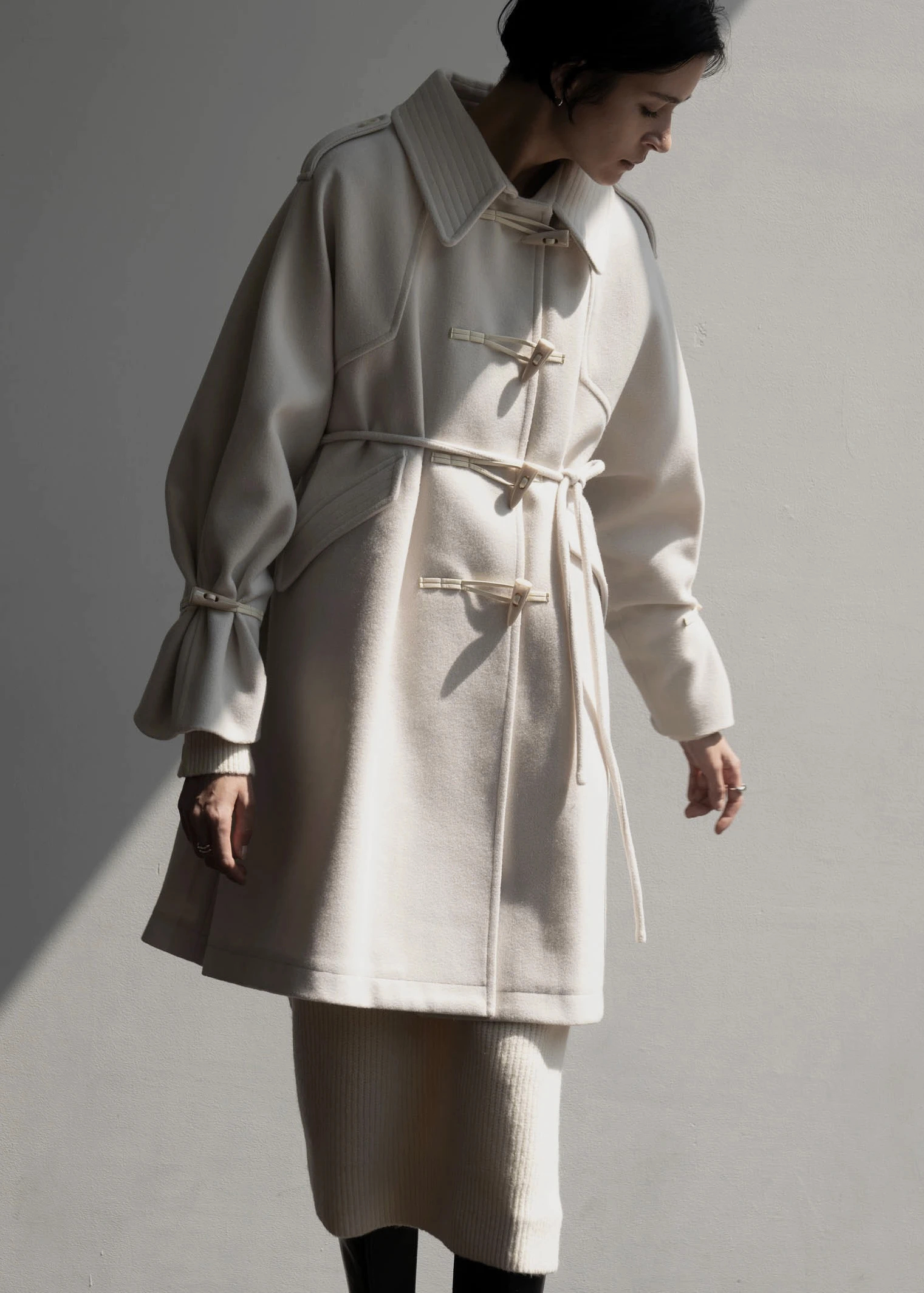 willfully tent toggle jersey midi coat 2022春の新作 51.0%OFF