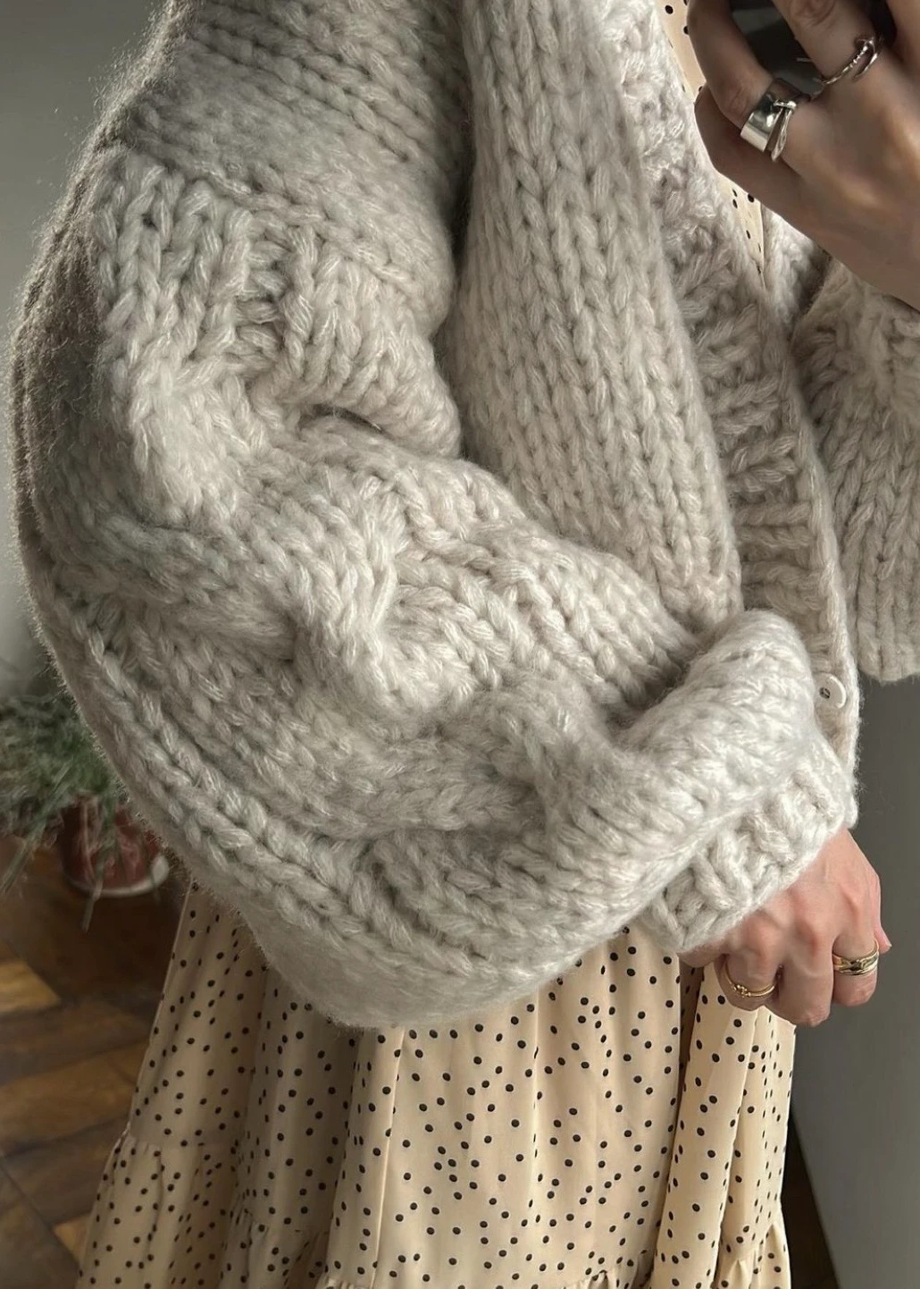 cable sleeve cache-coeur chunky knit