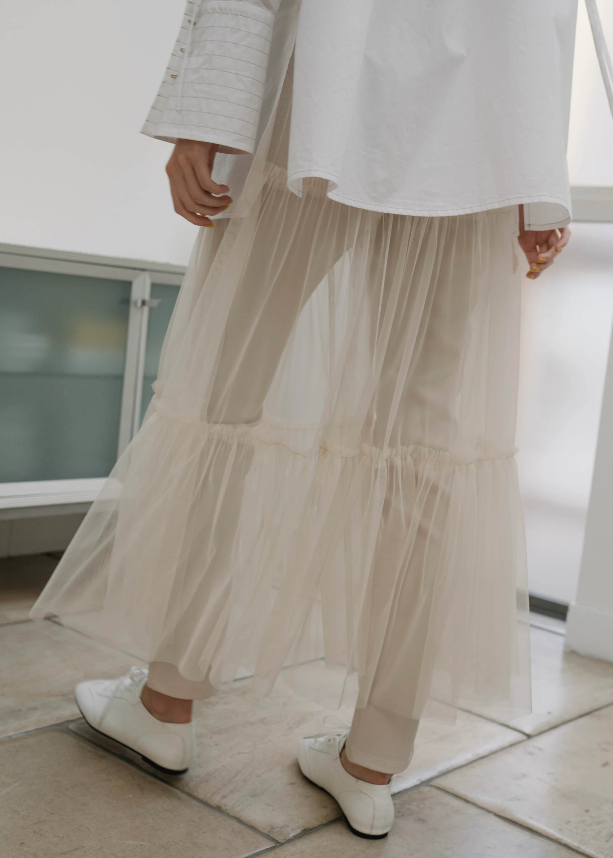 soft tulle tiered airily SK