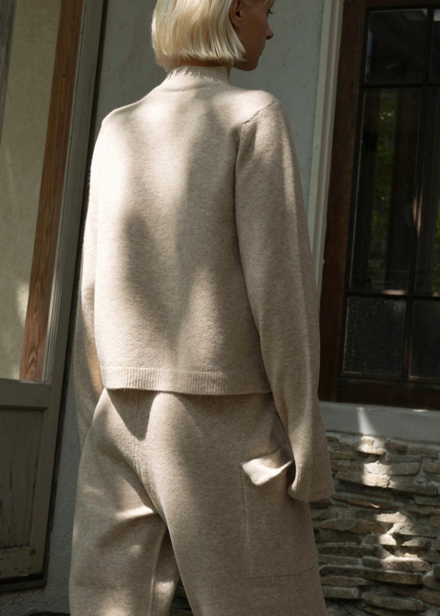asymmetry finger hole knit / willfully（ウィルフリー）のknit通販