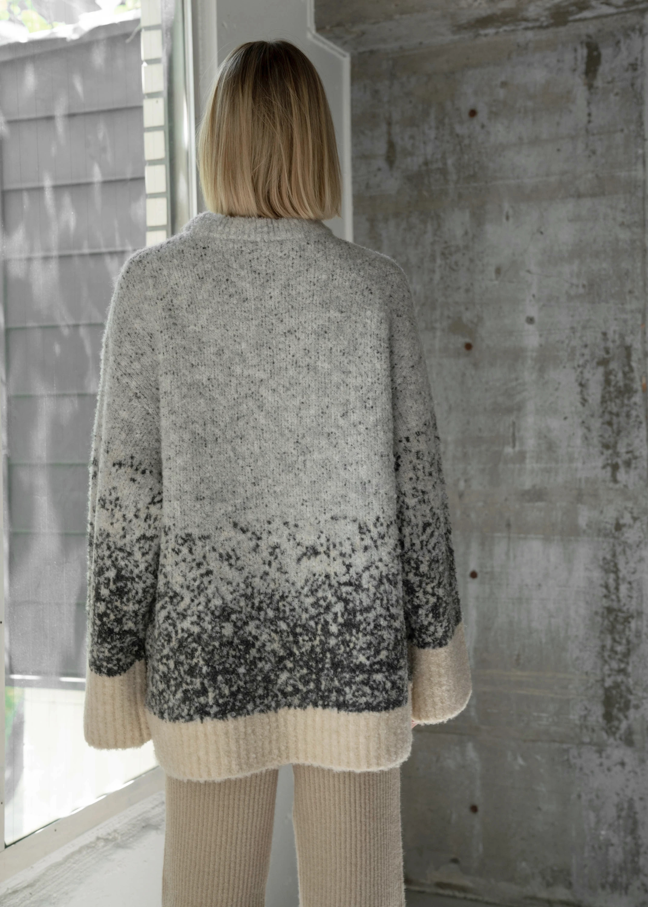 gradation jacquard big silhouette knit / willfully（ウィルフリー