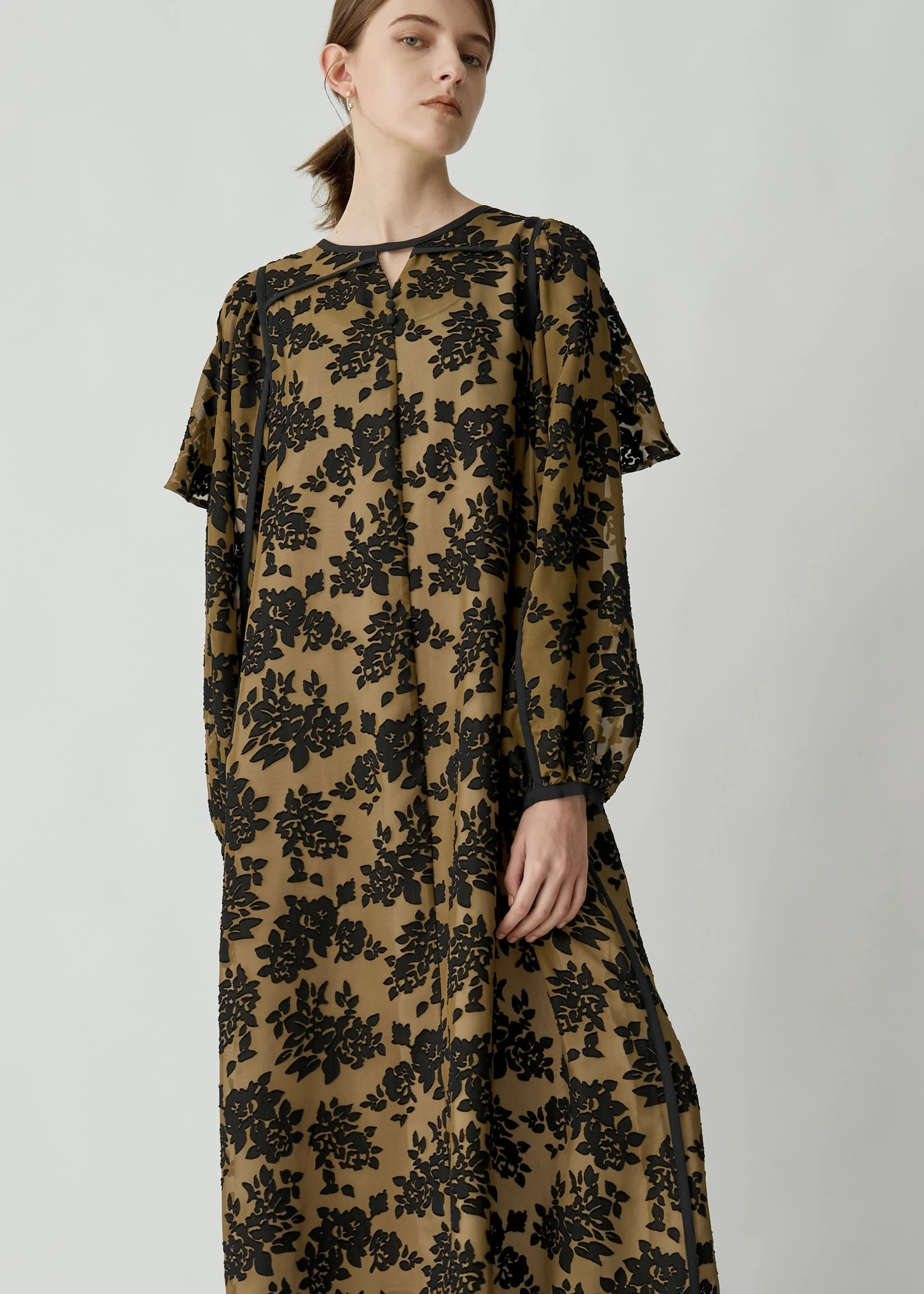 【新品未使用】Flower Jacquard Bi Color piping