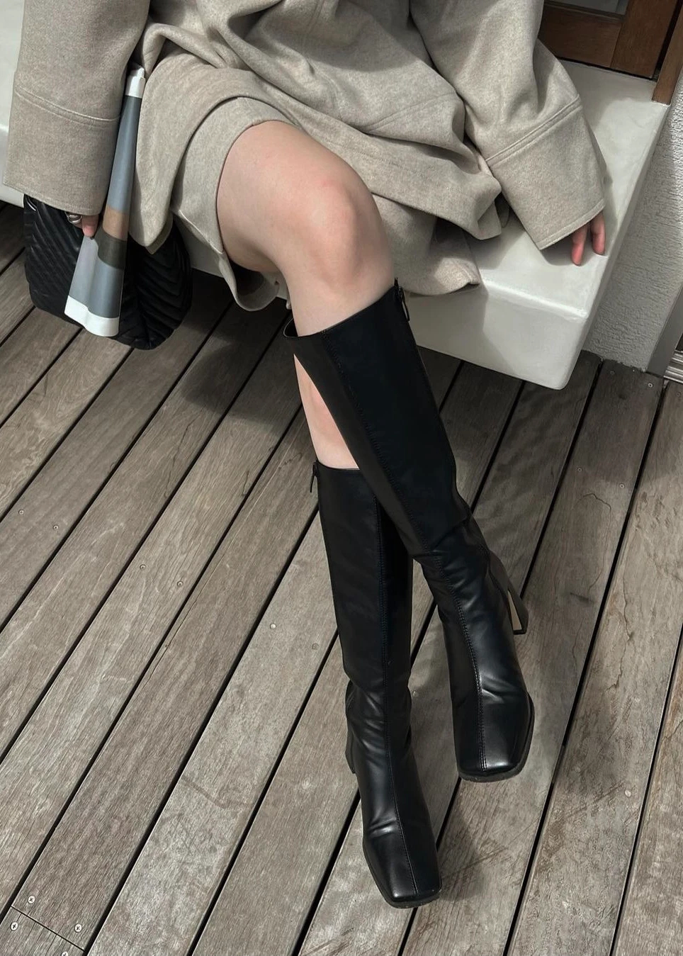 trapezoid heel basic long boots