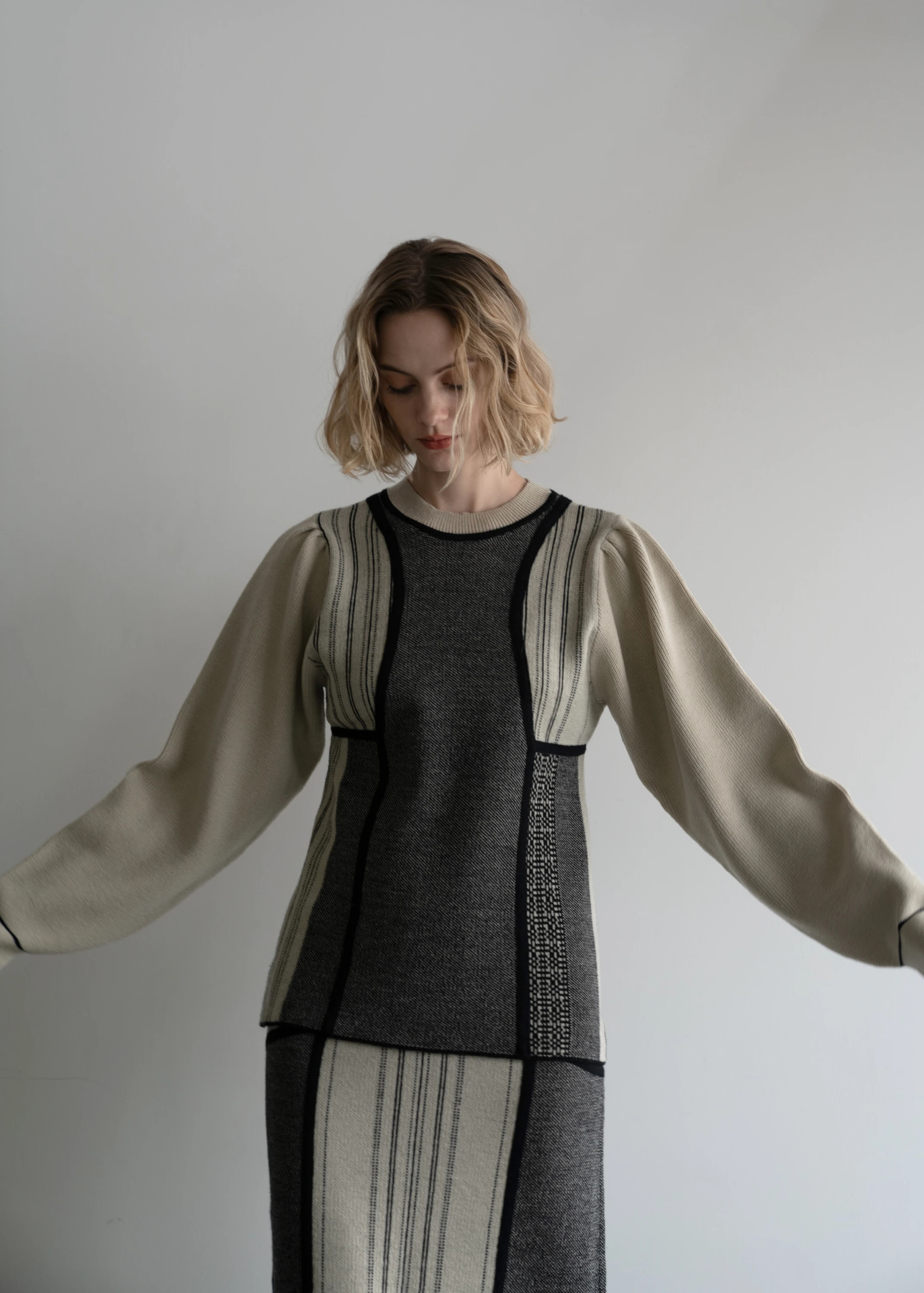 jacquard undulate placement knit / willfully（ウィルフリー）のknit
