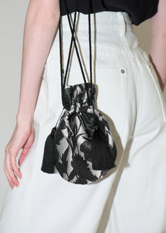 willfully(ウィルフリー) |drawstring monotone jacquard bag